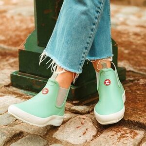 Nokia Mint Green Rain Boots